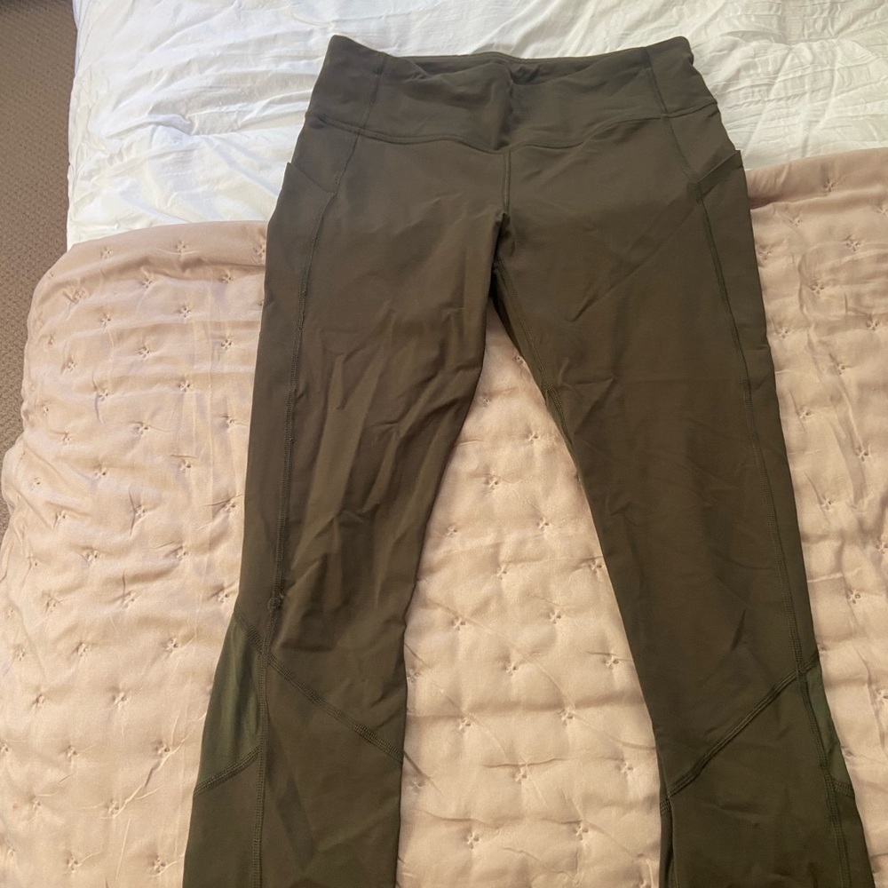 Lululemon cropped legging